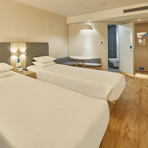 Mainland Chinese Citizens Twin Room